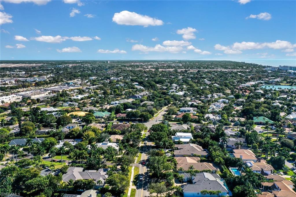 MOORINGS - Residential Lease