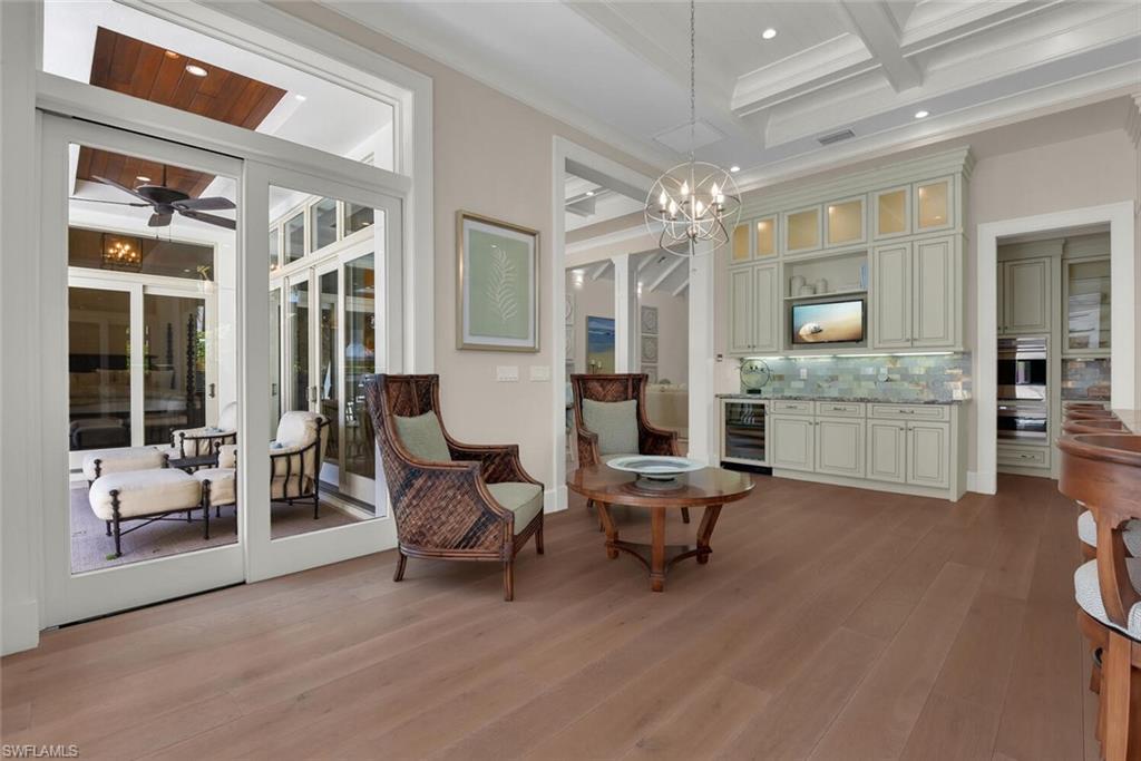 MOORINGS - Residential Lease