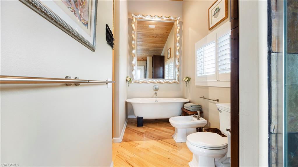 SANIBEL HARBOURS - Residential