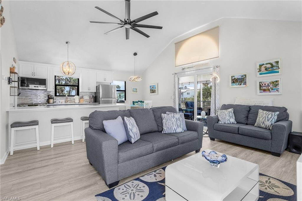 LYNNS HIGHLAND PARK - Residential