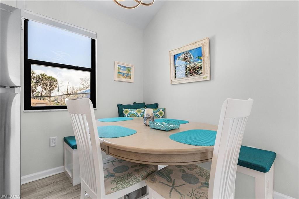 LYNNS HIGHLAND PARK - Residential