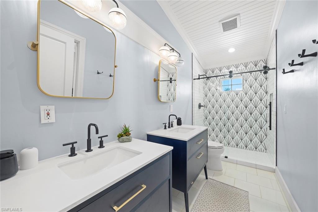 CAPTIVA BEACH - Residential