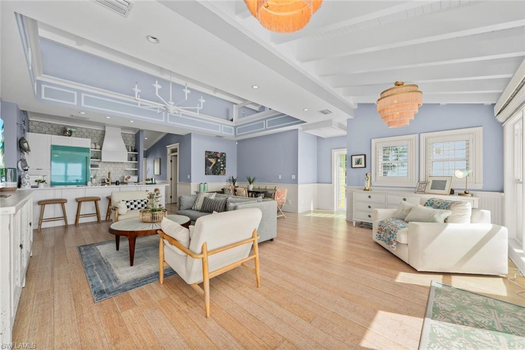 CAPTIVA BEACH - Residential