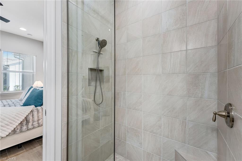 ISLES OF COLLIER PRESERVE - Residential