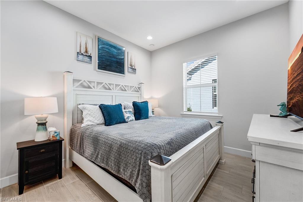 ISLES OF COLLIER PRESERVE - Residential