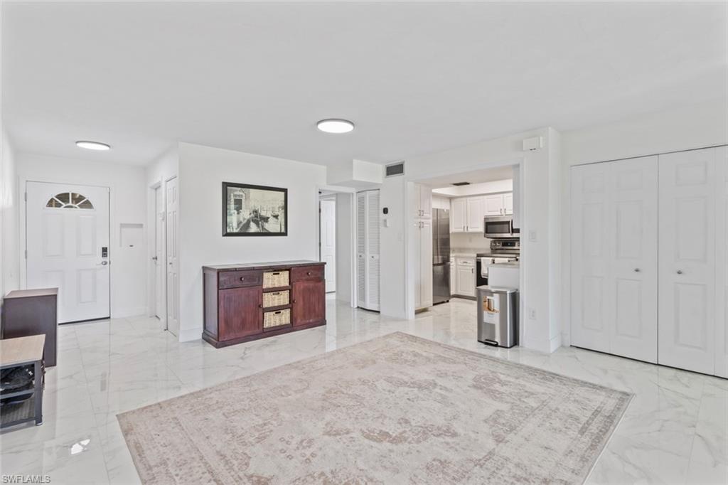 IRONWOOD - Residential Lease