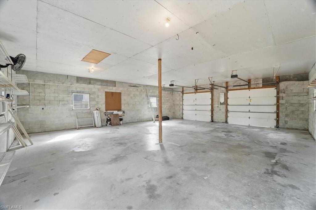 SAN CARLOS PARK - Residential