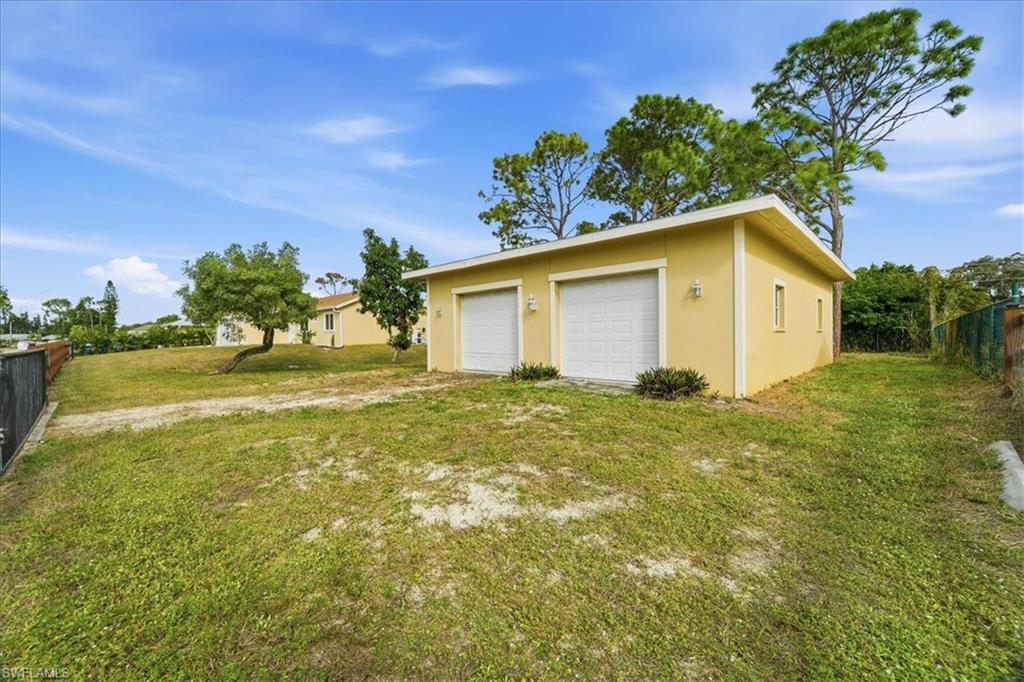 SAN CARLOS PARK - Residential