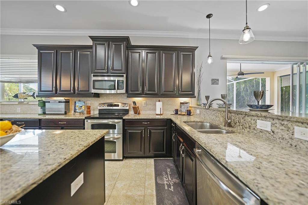 SANDOVAL - Residential