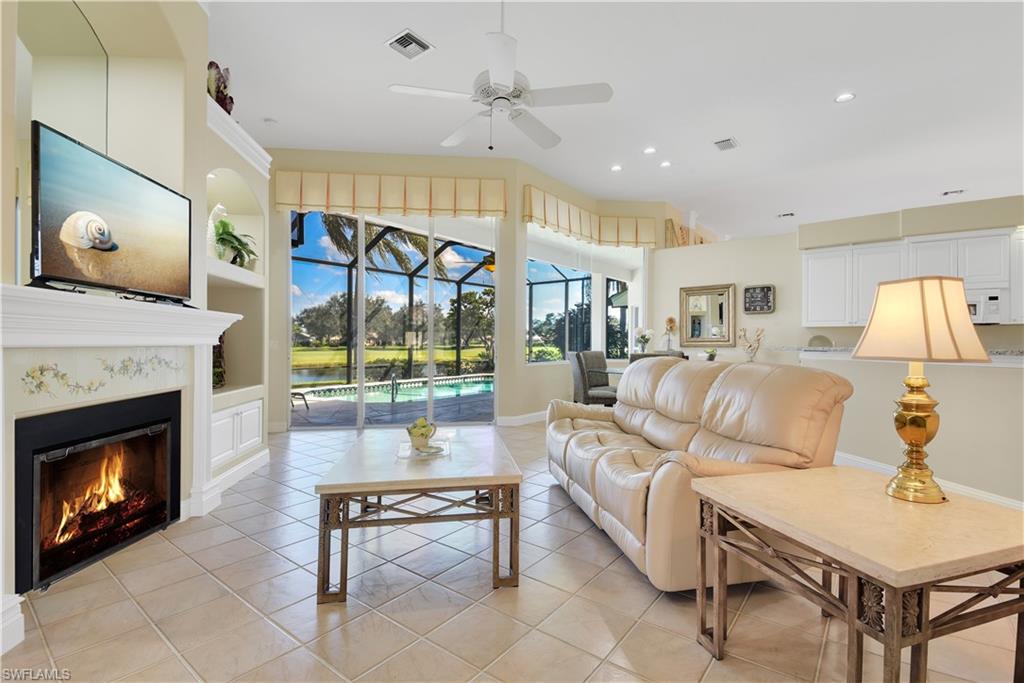 MAHOGANY ISLE - Residential