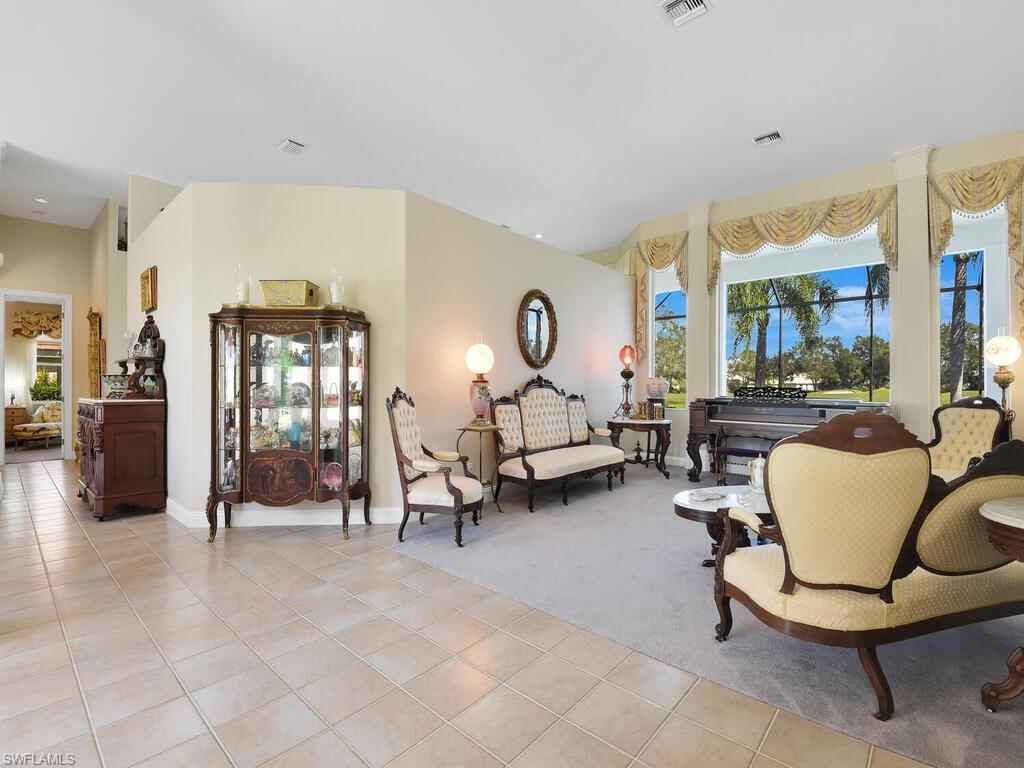 MAHOGANY ISLE - Residential