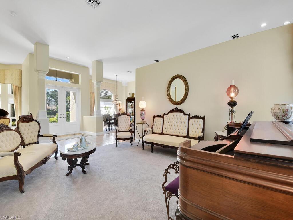 MAHOGANY ISLE - Residential