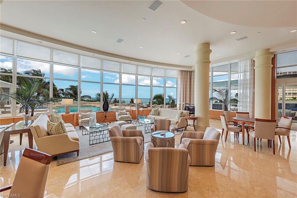 REGENT - Residential