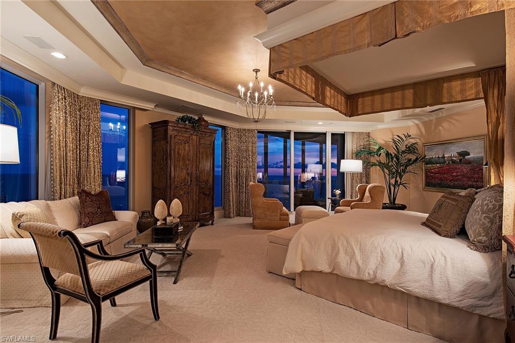 REGENT - Residential