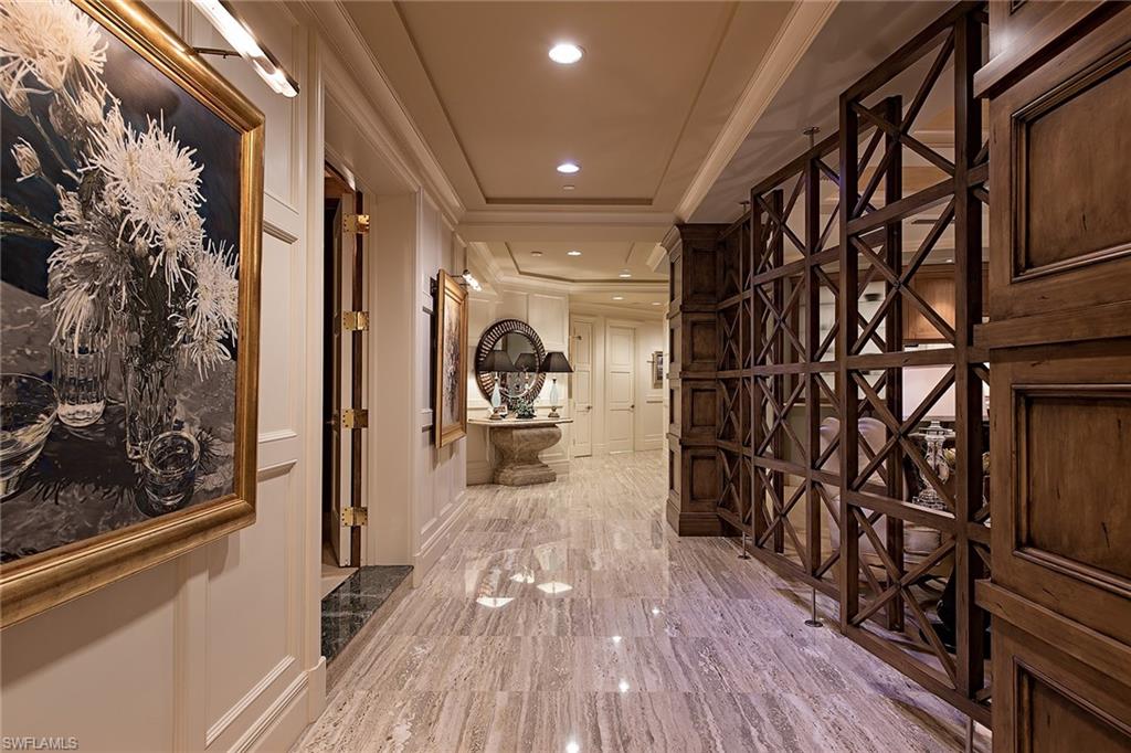 REGENT - Residential