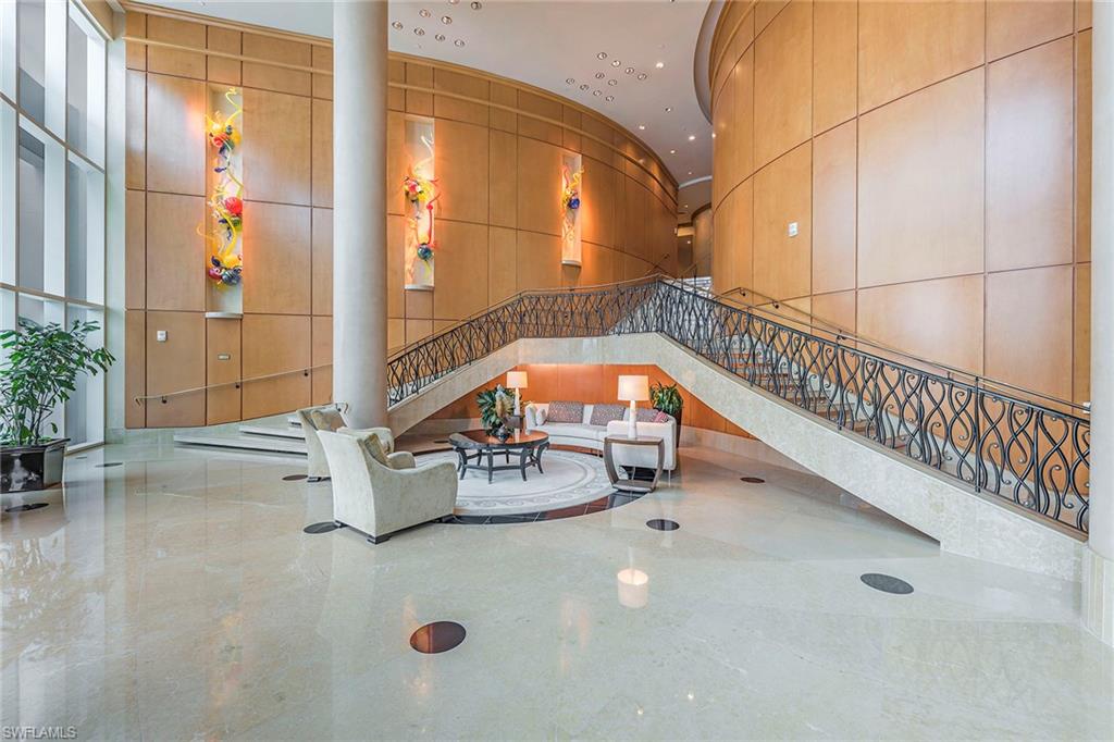 REGENT - Residential