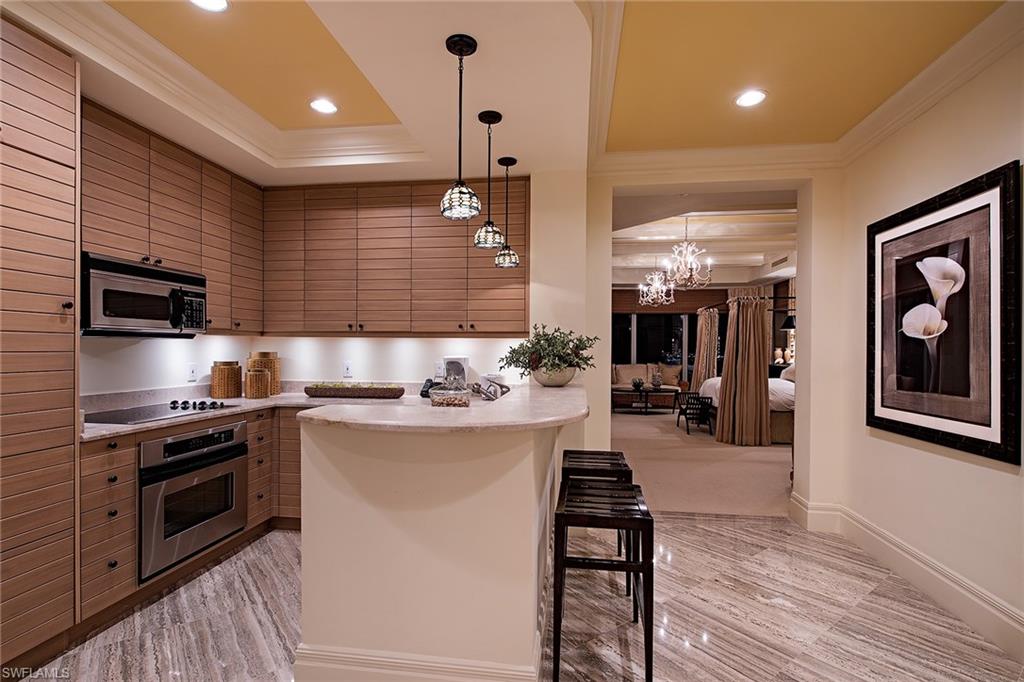 REGENT - Residential