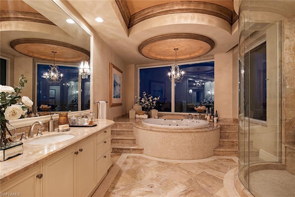 REGENT - Residential