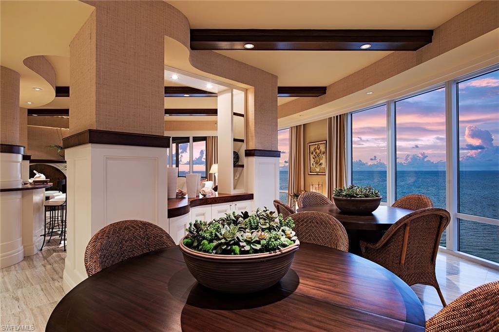 REGENT - Residential