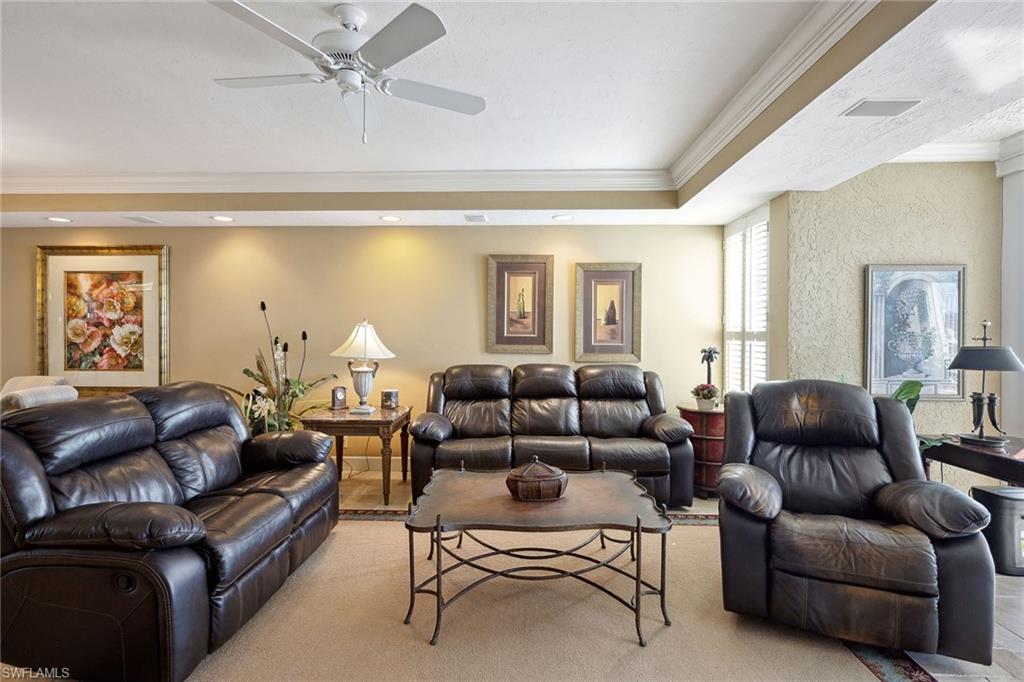 HIDEAWAY BEACH - Residential