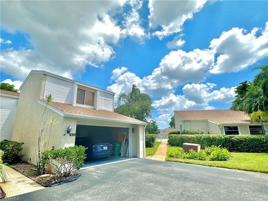416 BRISTLE CONE LN, NAPLES, FL 34113 - Image 0ef5b42945ecbddfd90d985a777d7bbd/570961275