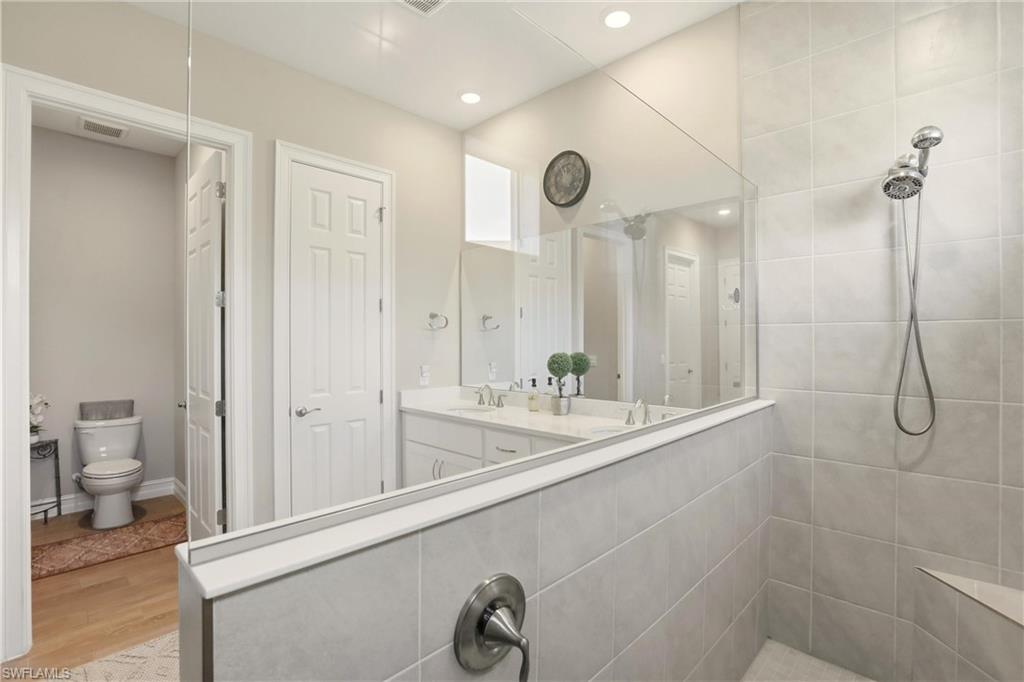 CORAL BAY - Residential