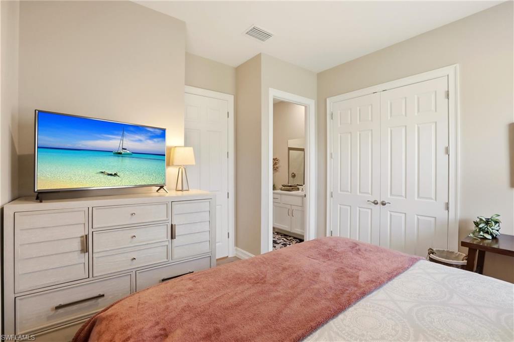 CORAL BAY - Residential