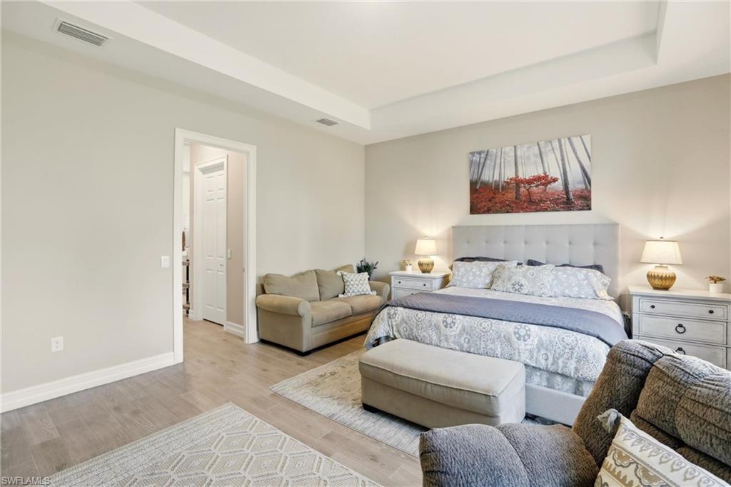 CORAL BAY - Residential