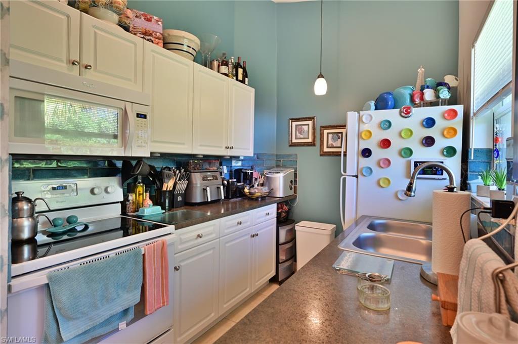 PENN ESTATE - Residential