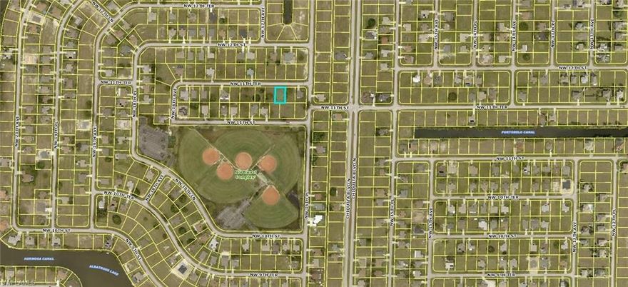Beautiful Homesite! Close To Schools, Shopping, Golf & Boating. Build Your Next Home In Paradise! Impact Fee's Have Been  Paid on A Previous Permit!