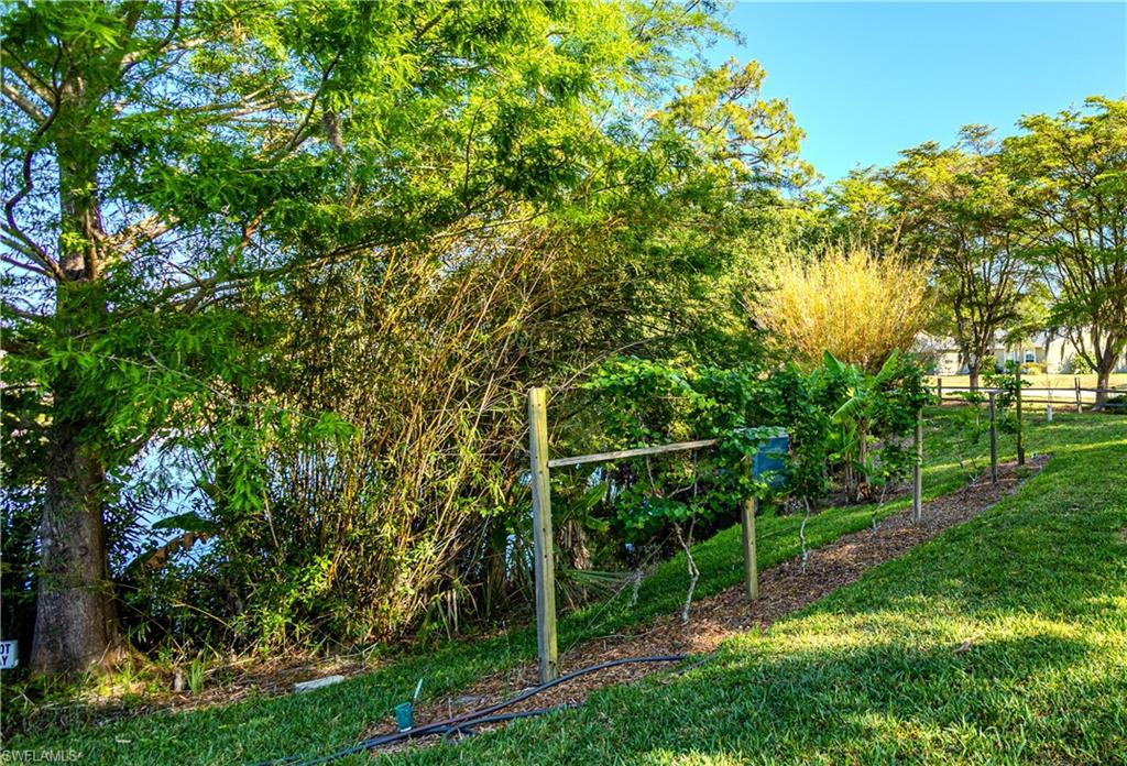 BAYSHORE ESTATES SUBDIVISION - Residential