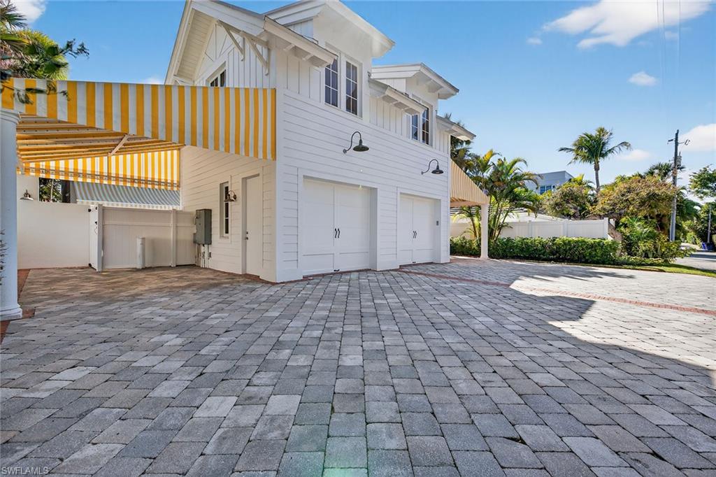 OLDE NAPLES - Residential