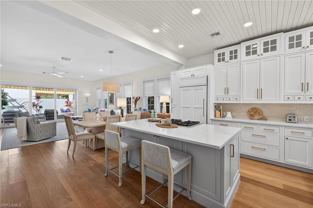 OLDE NAPLES - Residential