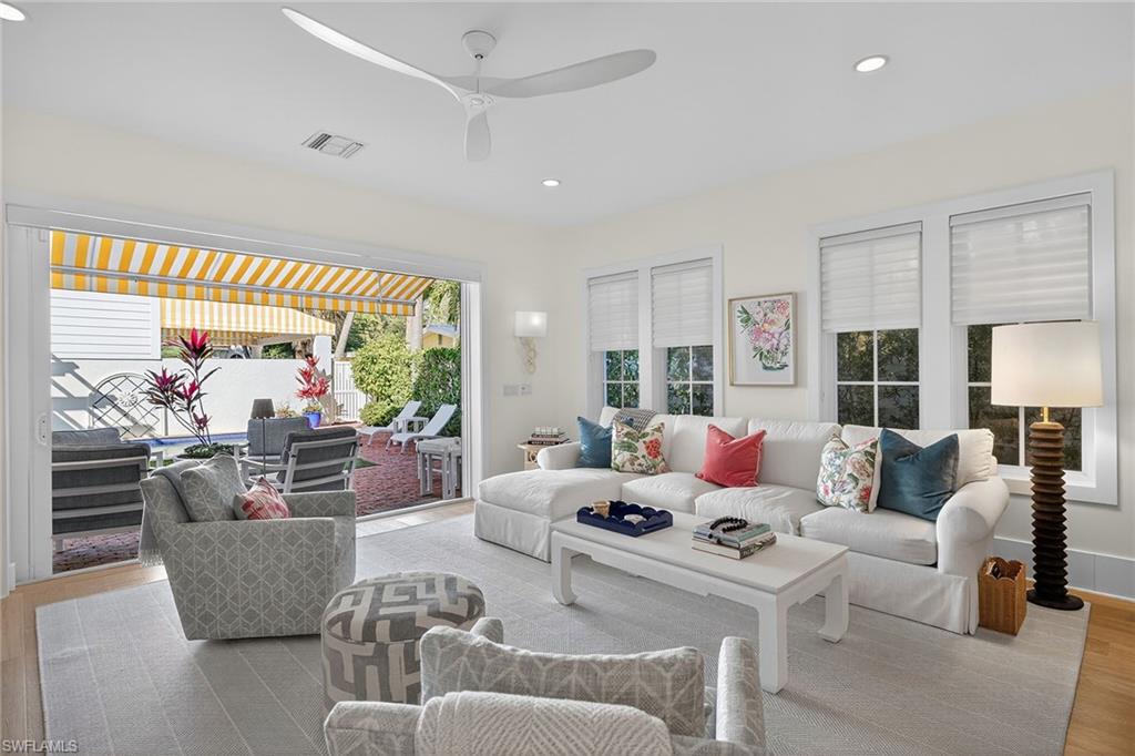 OLDE NAPLES - Residential