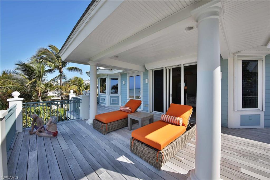 BEACH HOMES - Residential