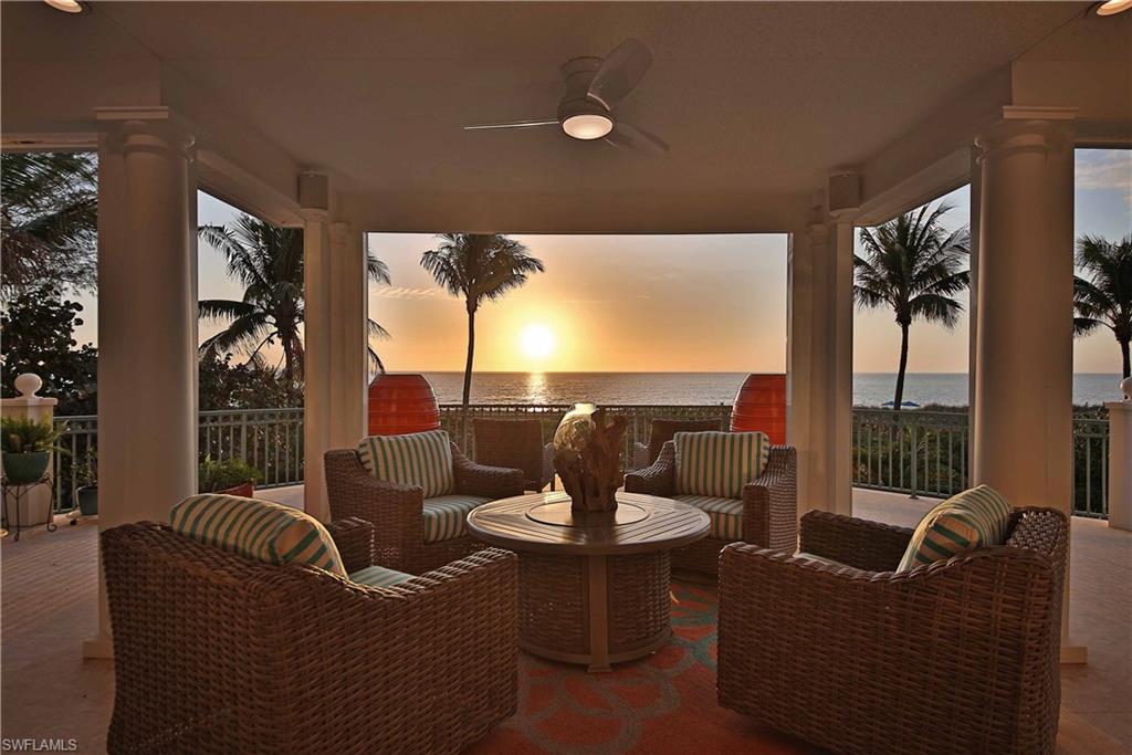 BEACH HOMES - Residential