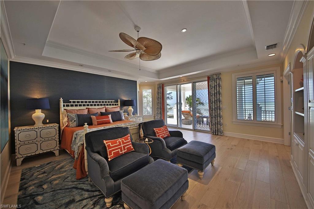 BEACH HOMES - Residential