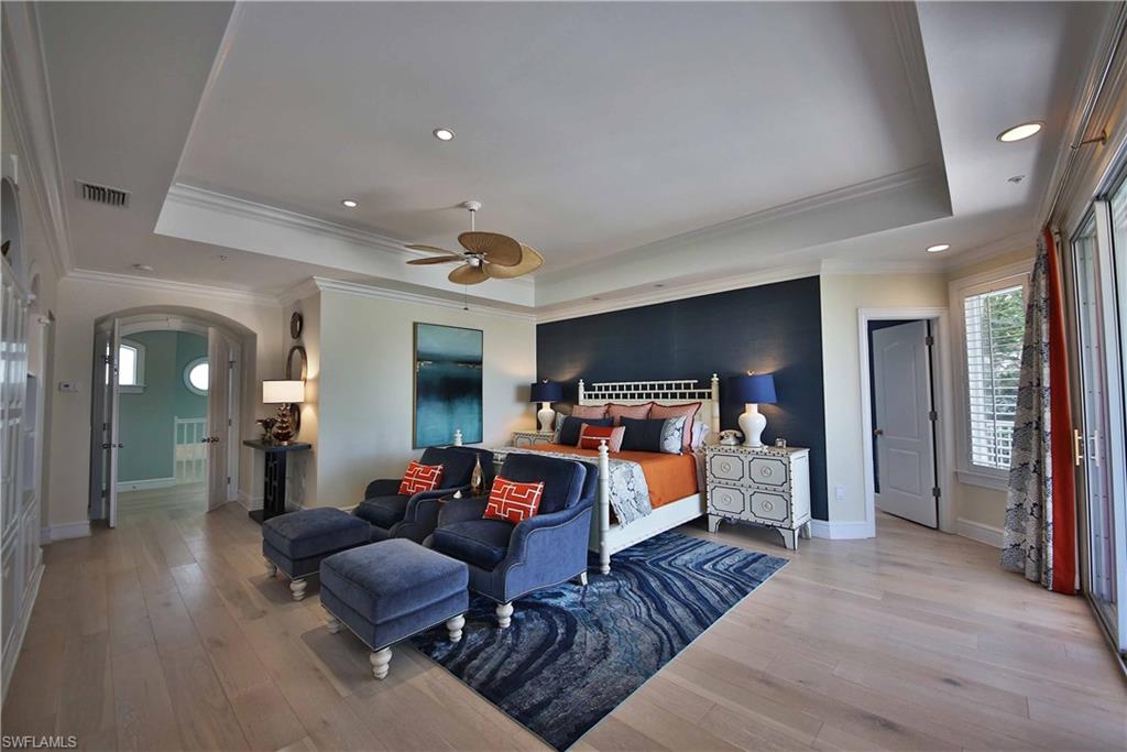 BEACH HOMES - Residential