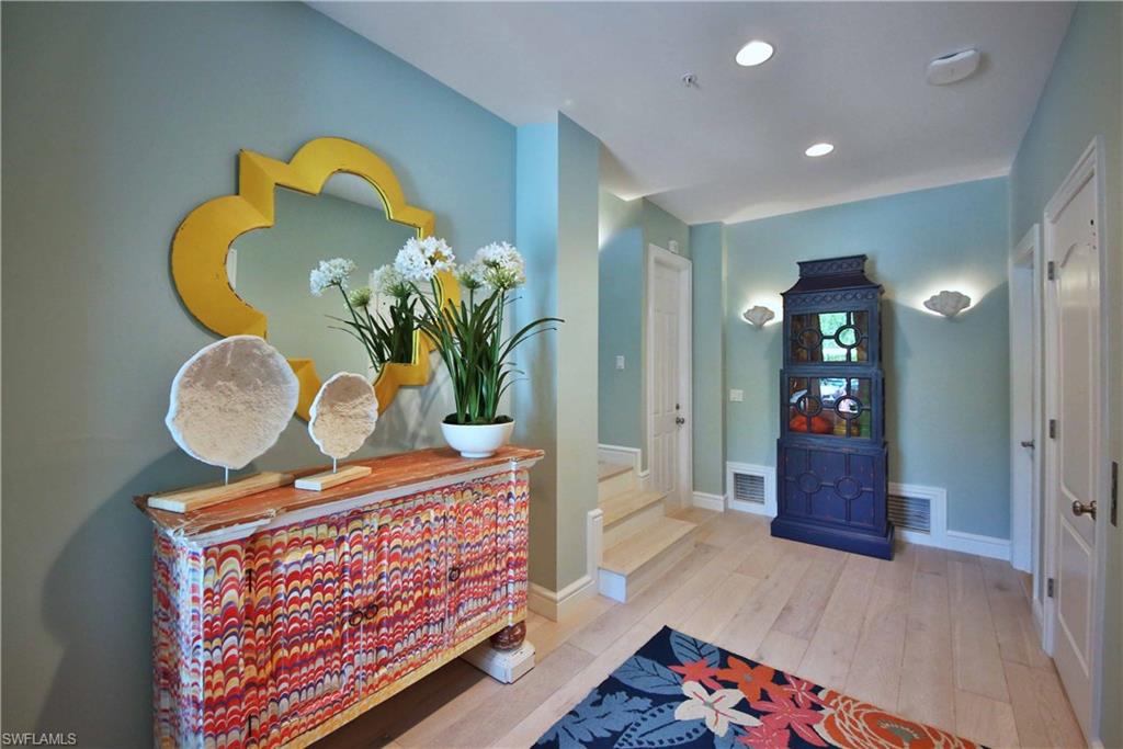 BEACH HOMES - Residential