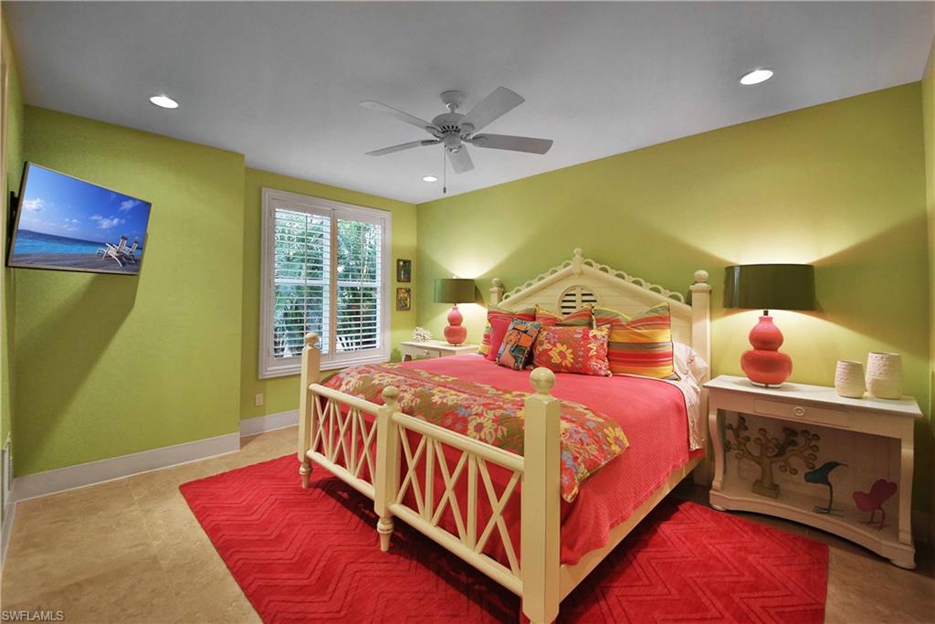 BEACH HOMES - Residential