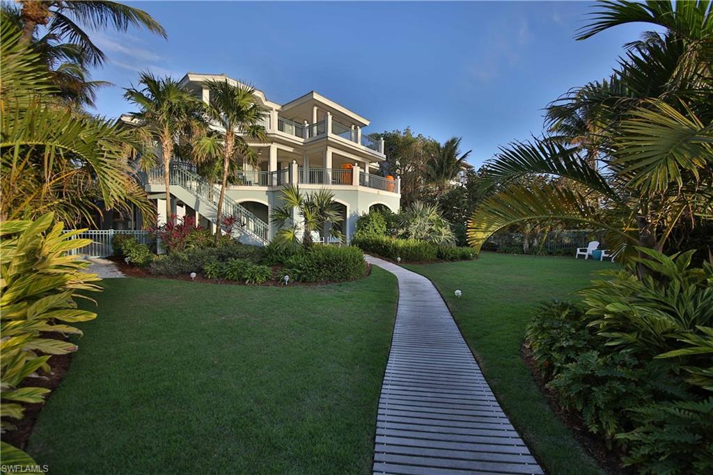 BEACH HOMES - Residential