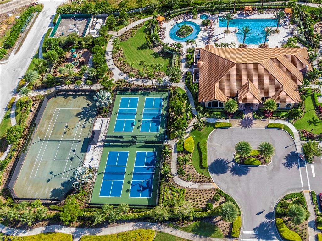 ESPLANADE AT HACIENDA LAKES - Residential