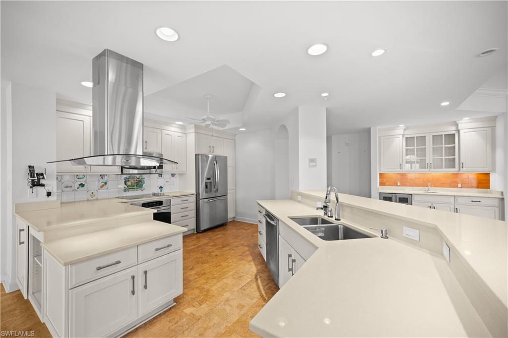 591 Audubon BLVD B-201