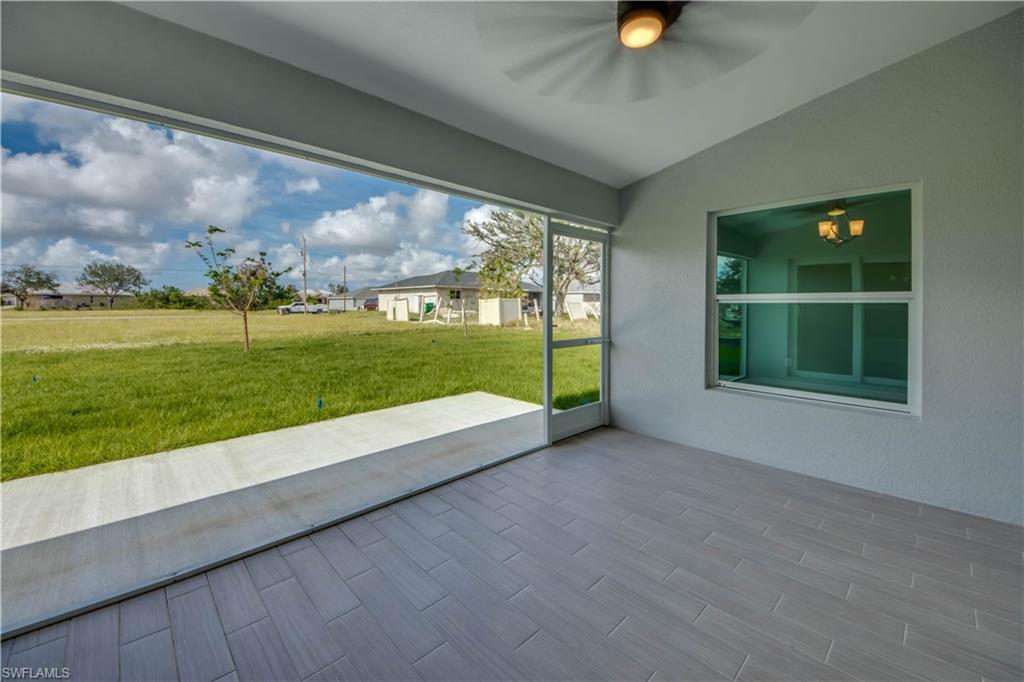 CAPE CORAL - Residential