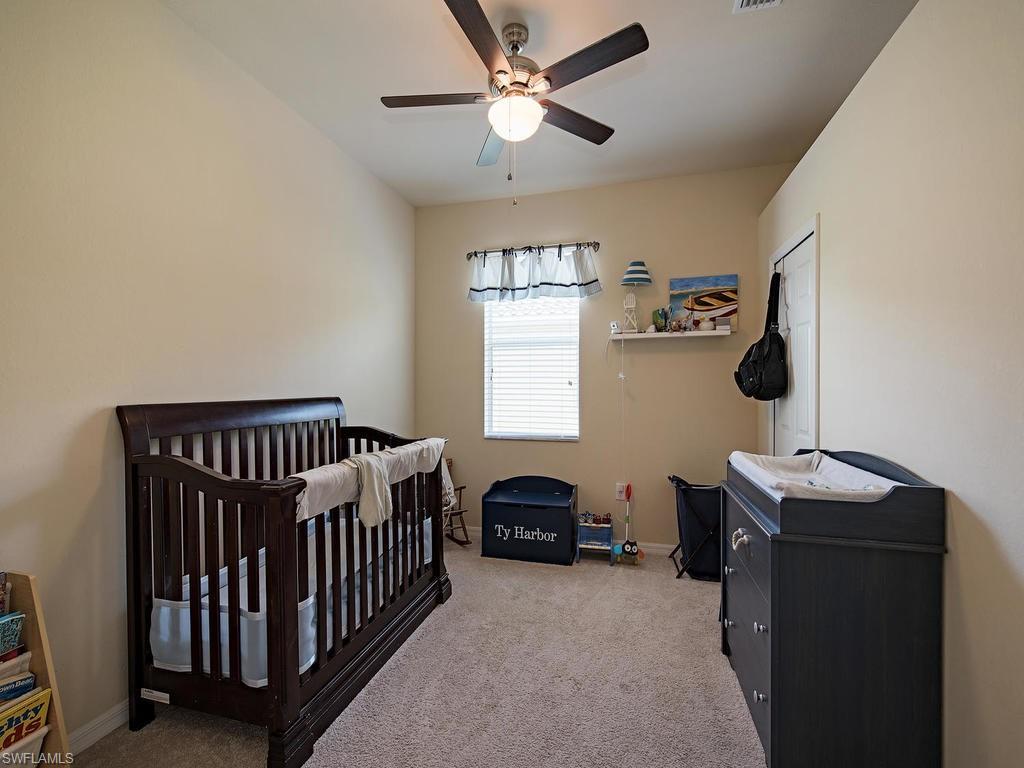 REFLECTION LAKES - Residential