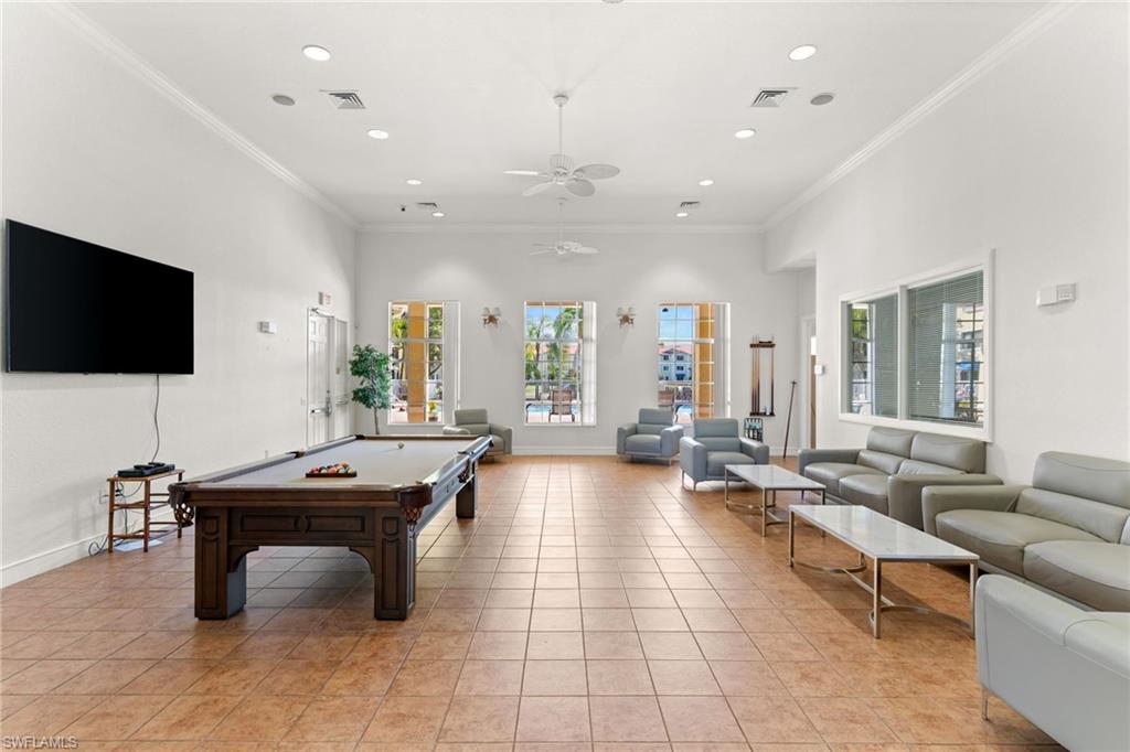 KEY ROYAL CONDOMINIUMS - Residential Lease