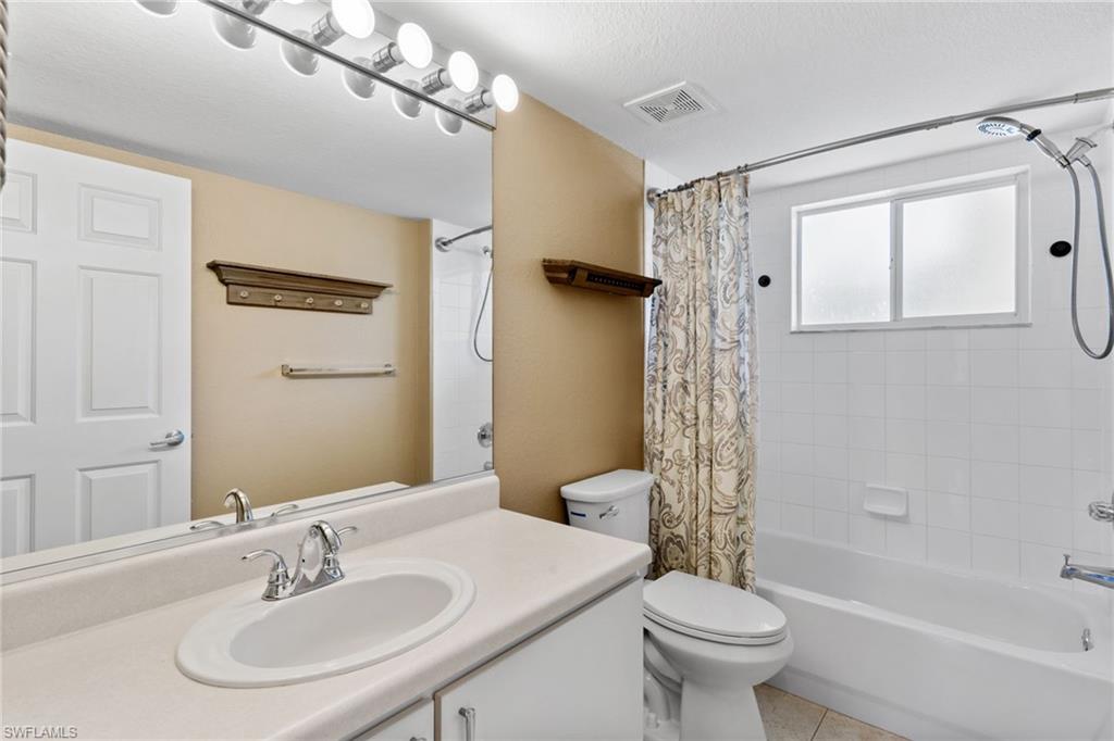 KEY ROYAL CONDOMINIUMS - Residential Lease