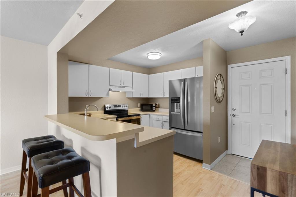 KEY ROYAL CONDOMINIUMS - Residential Lease