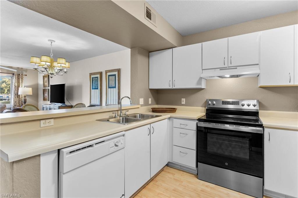 KEY ROYAL CONDOMINIUMS - Residential Lease