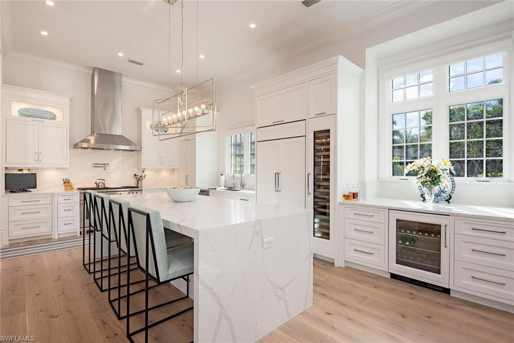 ISLA VISTA - Residential